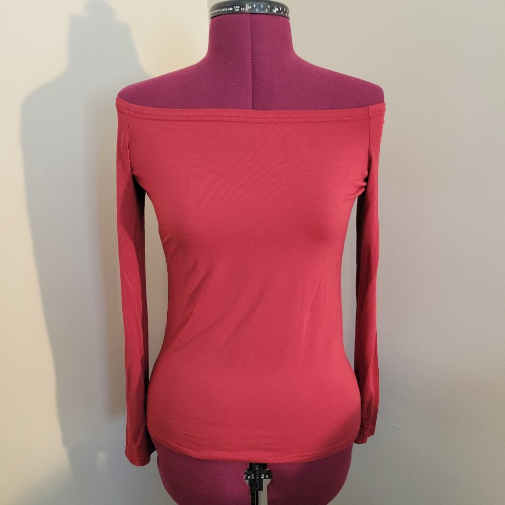 Women's off the shoulder long sleeve blouse, red, small